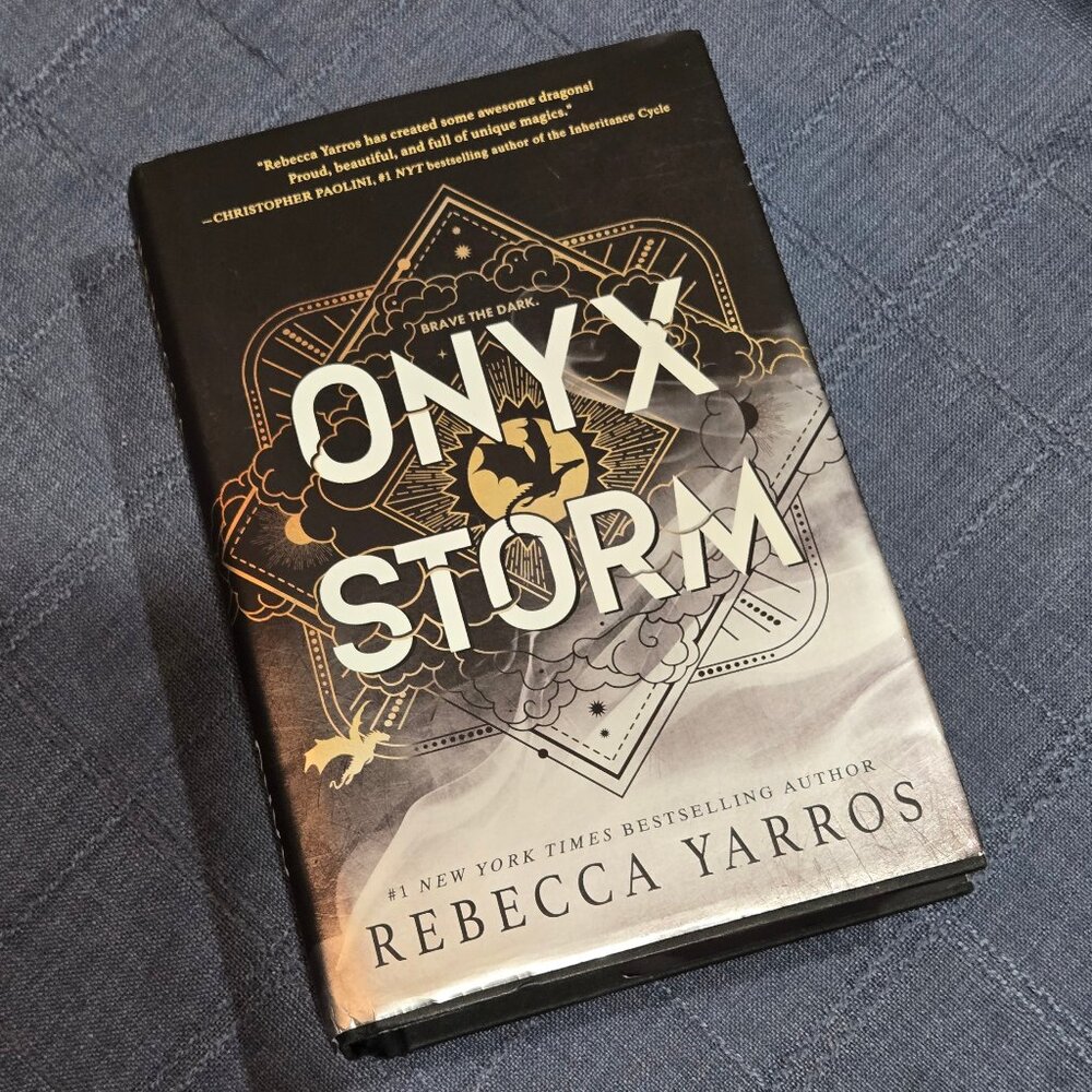 Onyx Storm by Rebecca Yarros (Fourth Wing series)